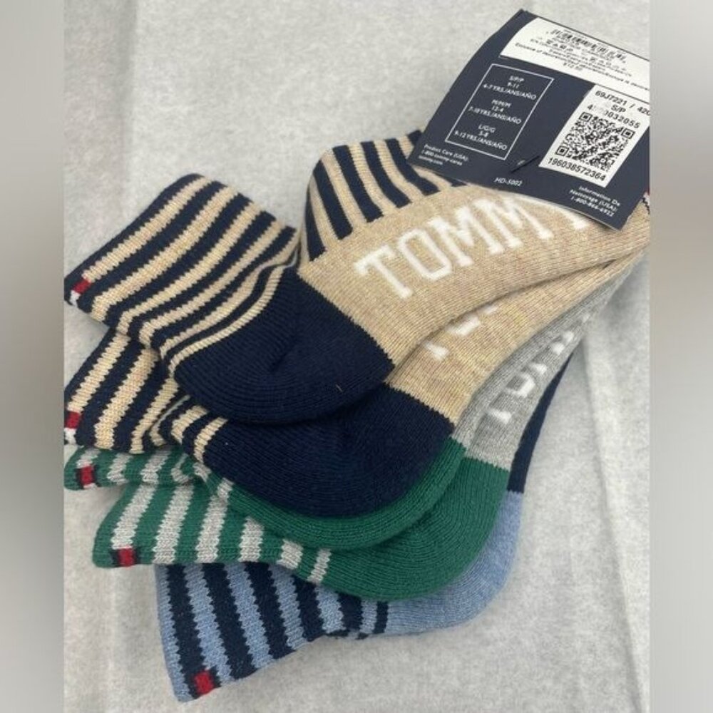 KIDS~TOMMY HILFIGER ~QUATER TOP SOCKS 3- PACK. - Picture 8 of 8